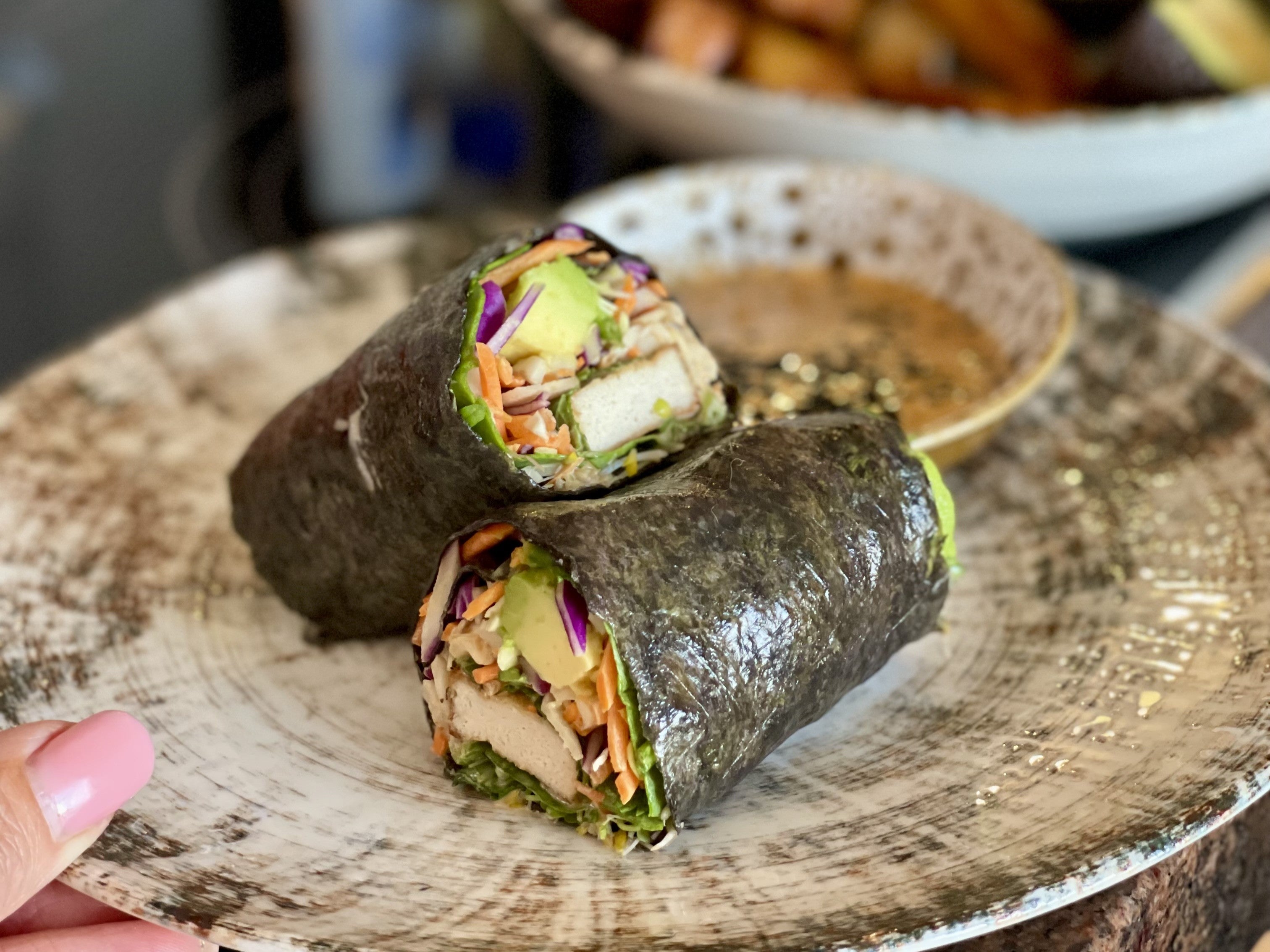 Annemarie’s Springrolls met spicy crispy tofu en nori